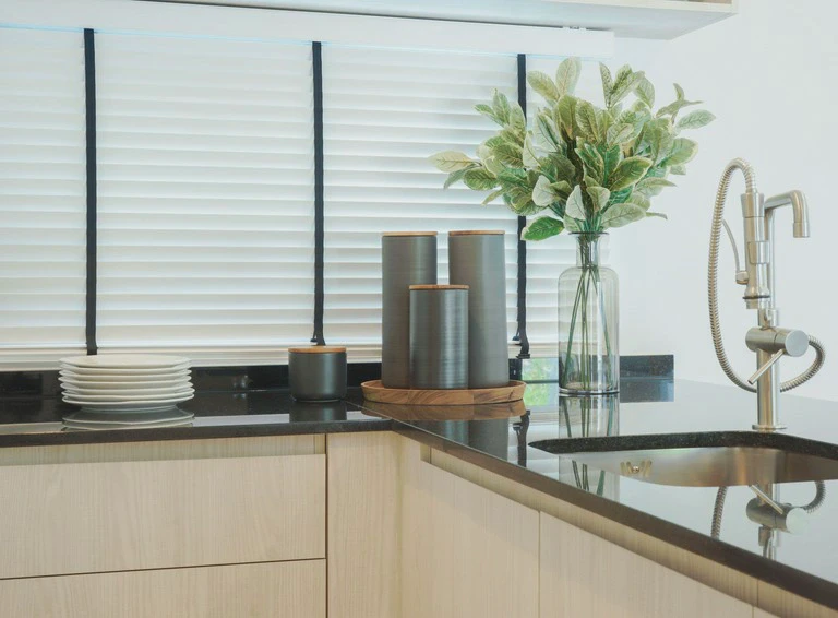 Szklany blat w&nbsp;kuchni