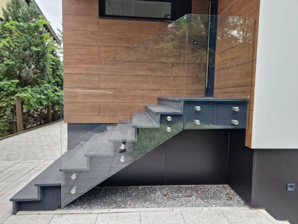 balustrada-szklana-32